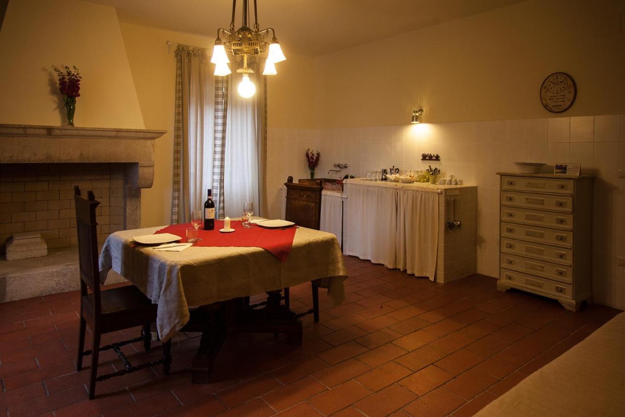 Agriturismo La Commenda-Adults Only 카시아 객실 사진