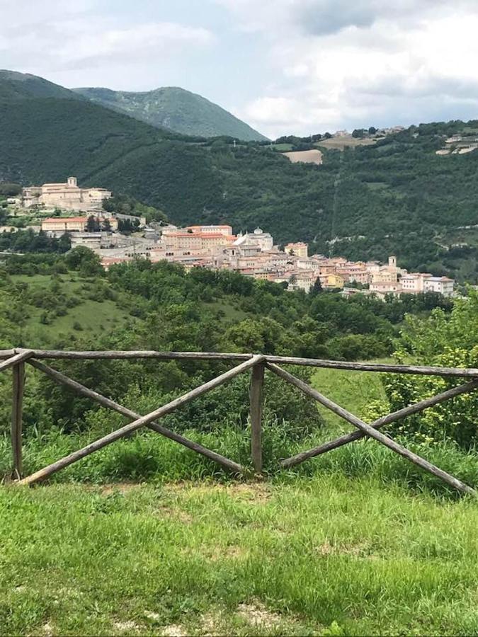 Agriturismo La Commenda-Adults Only 카시아 외부 사진