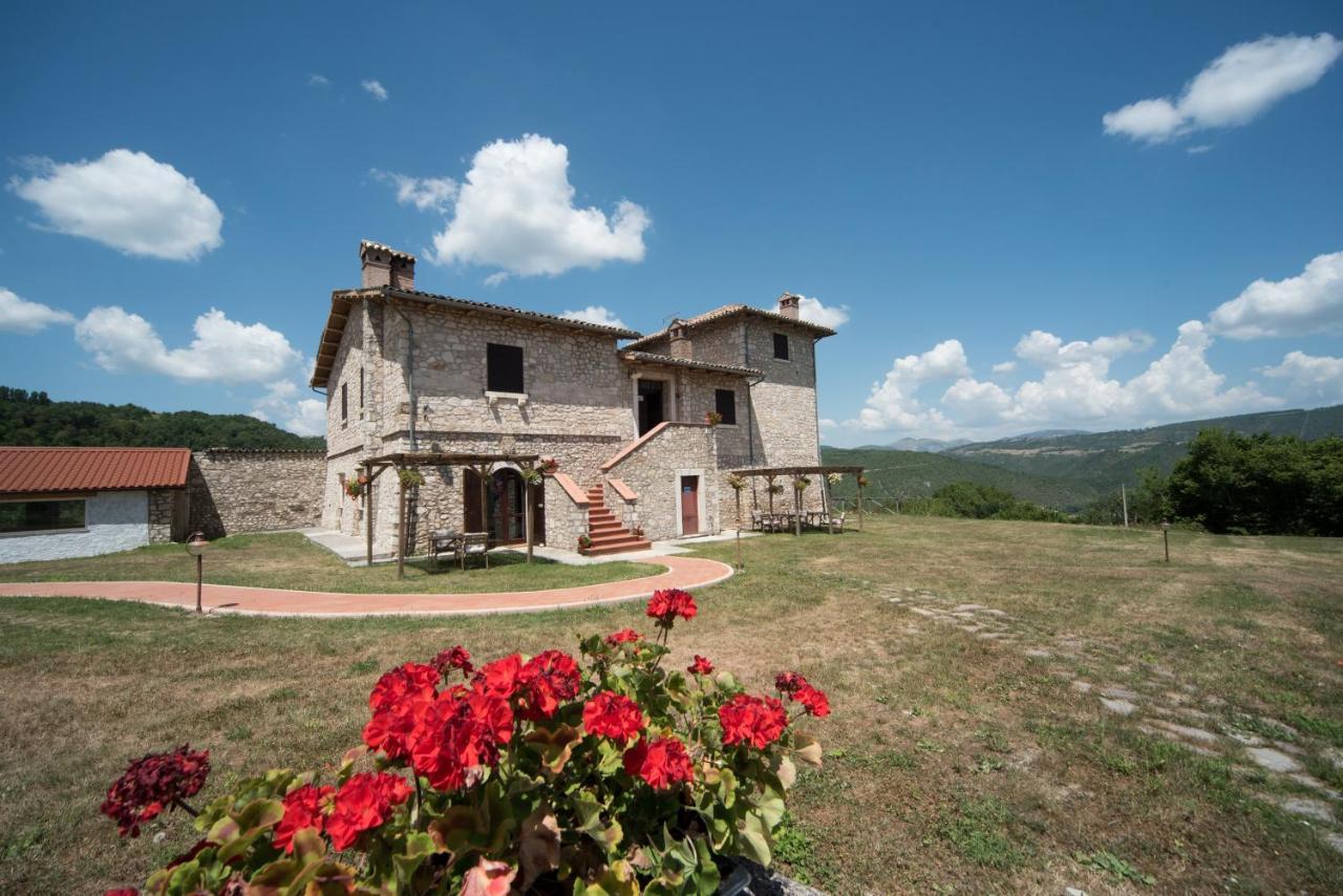 Agriturismo La Commenda-Adults Only 카시아 외부 사진